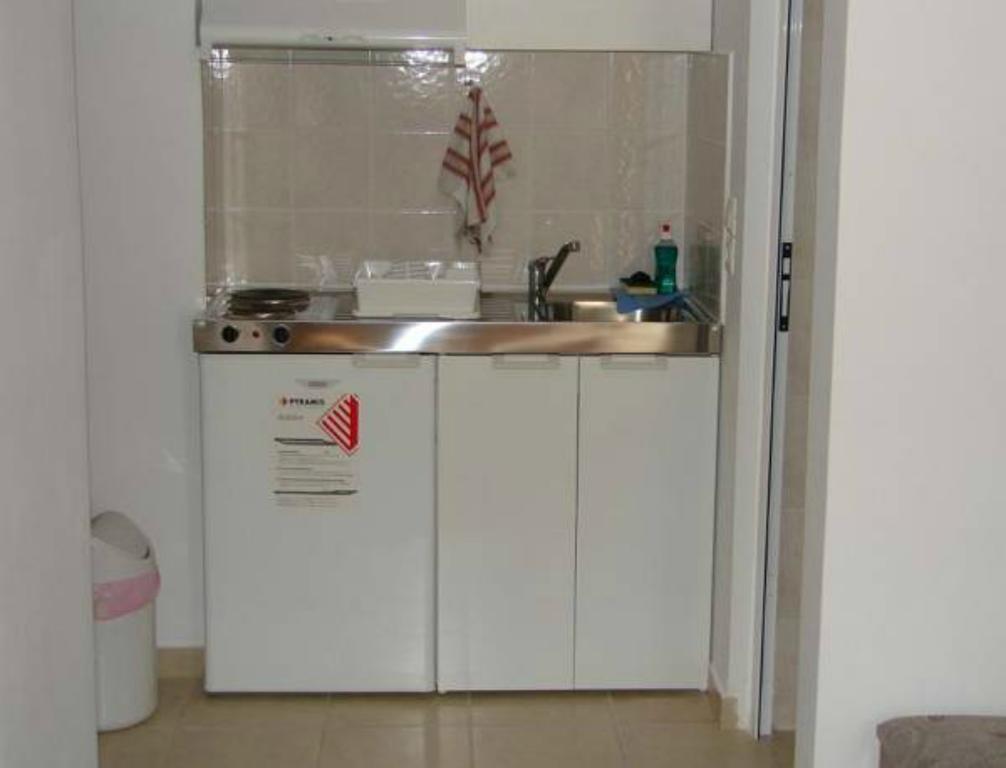 אלפוניסוס Anett Studios מראה חיצוני תמונה