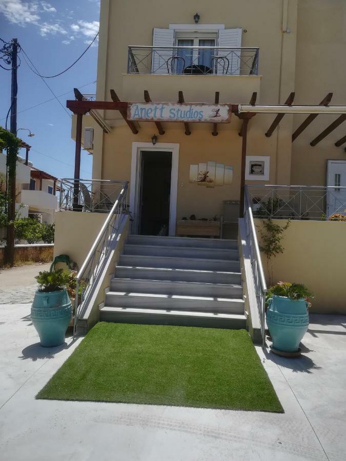 אלפוניסוס Anett Studios מראה חיצוני תמונה